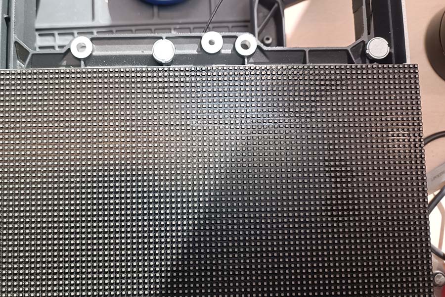 Reparation ecran geant LED Bordeaux Gironde Nouvelle Aquitaine - Ora Services - Apres 1